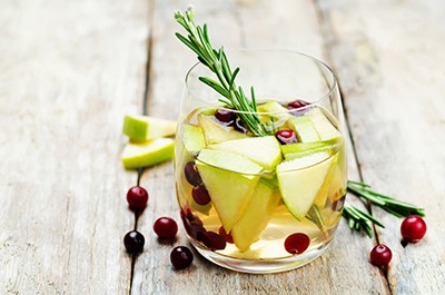 sangria-low-sugar-holiday-drink.jpg